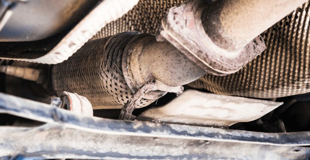 Highway Driving vs. City Driving: Which Wears Out Mufflers Faster?